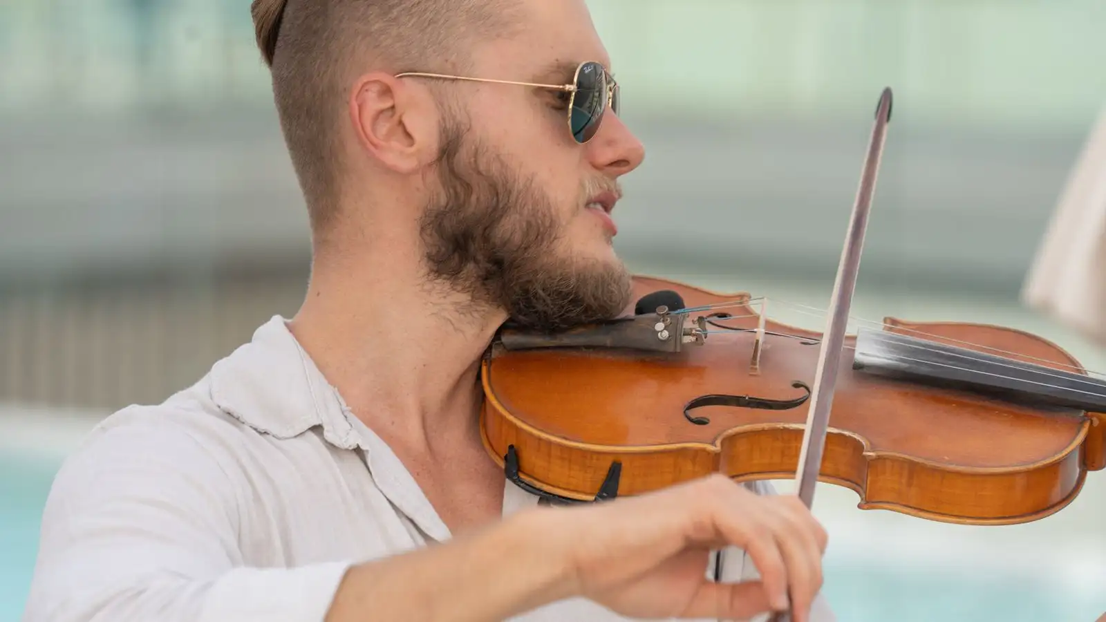 Can You Play the Violin Without a Shoulder Rest?