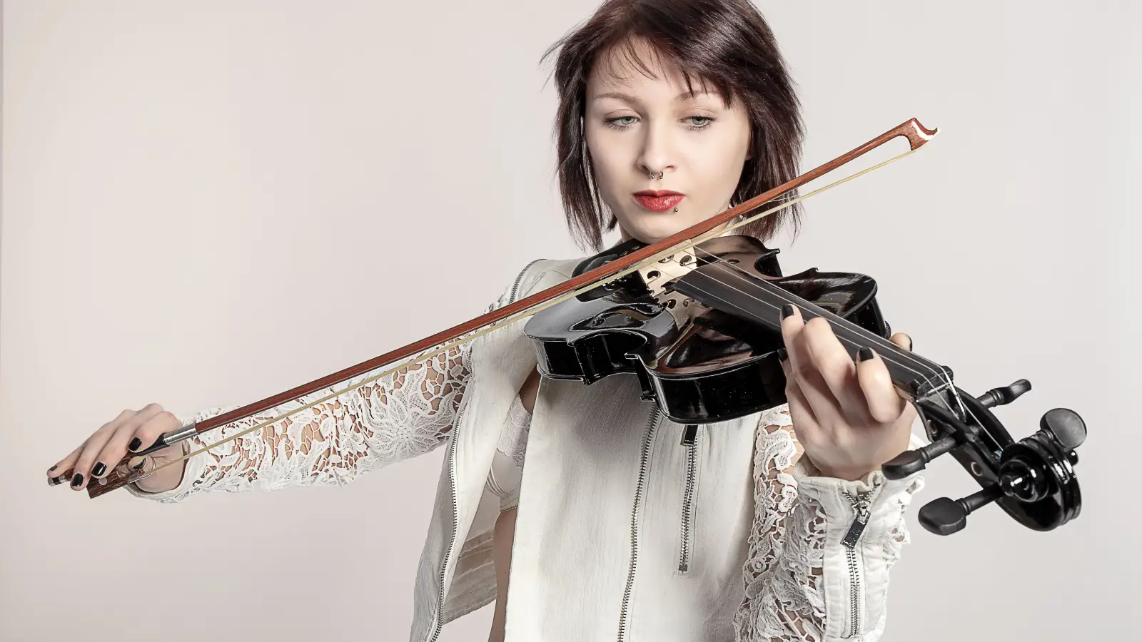Violin Posture for Adults: A Step-by-Step Guide