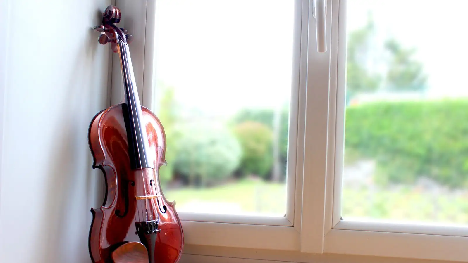 Why Your Violin Sounds Better in One Room Than Another